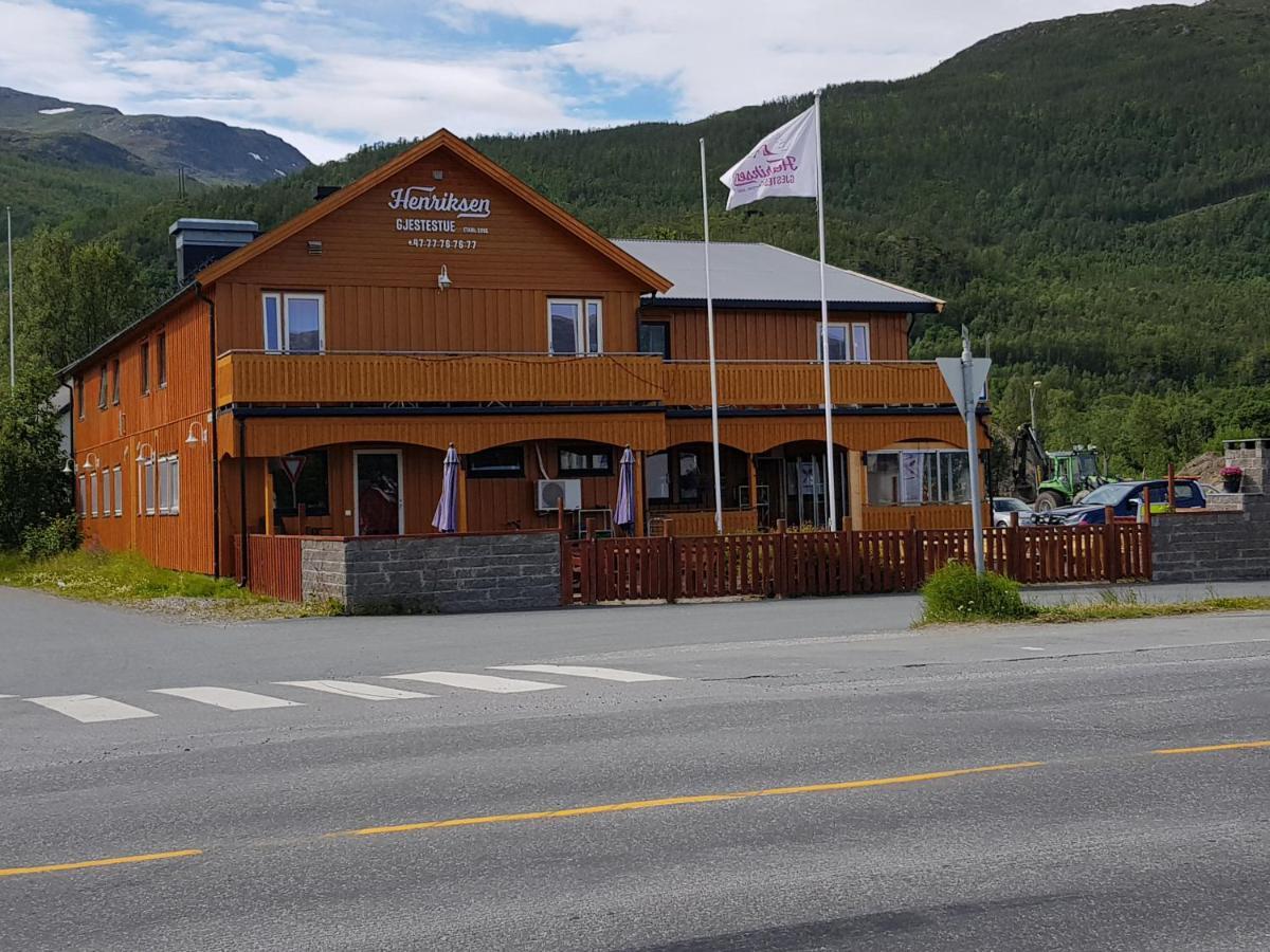 Henriksen Gjestestue Sorkjosen Luaran gambar