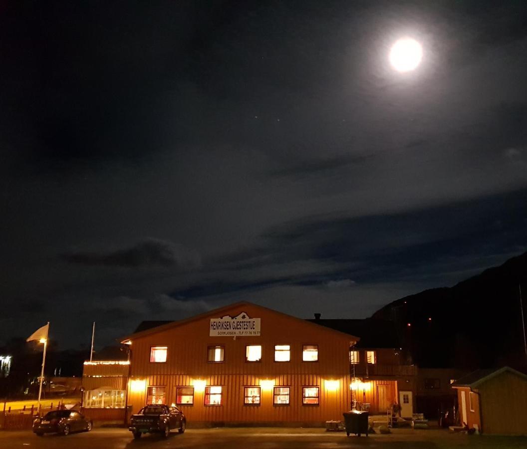 Henriksen Gjestestue Sorkjosen Luaran gambar