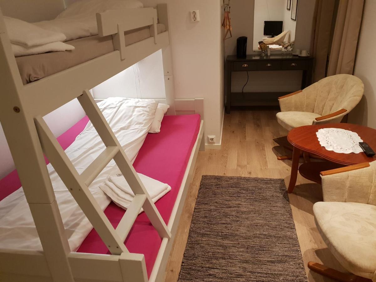 Henriksen Gjestestue Sorkjosen Luaran gambar